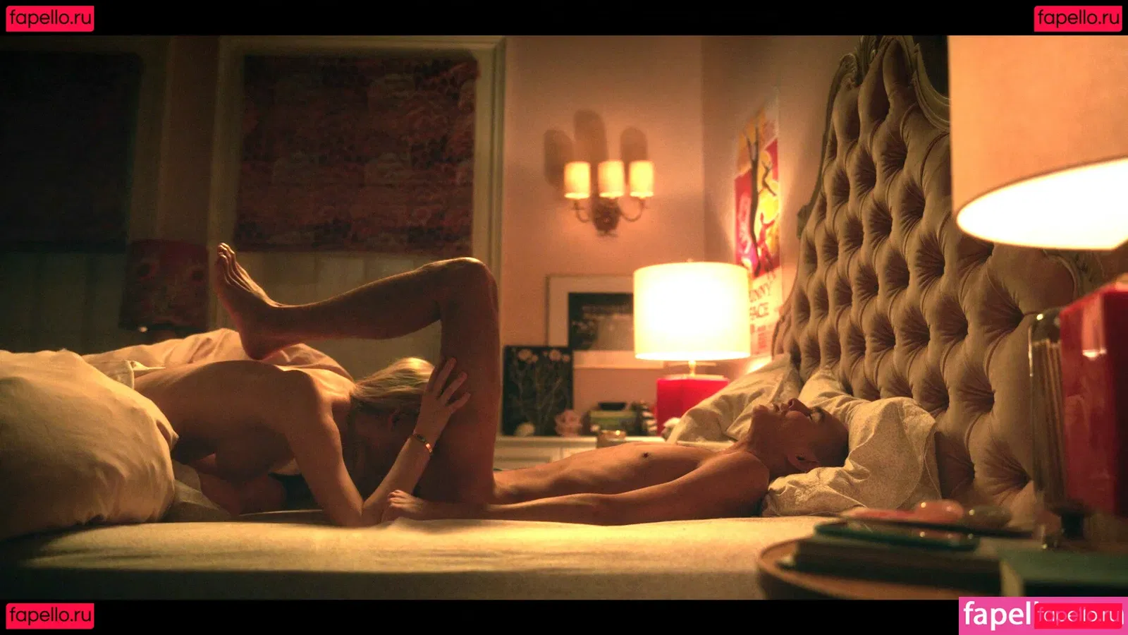 Emily Alyn Lind Onlyfans Photo Gallery 