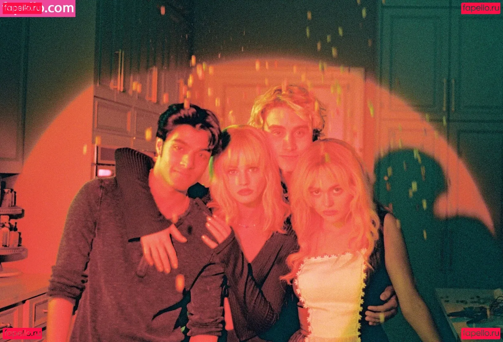 Emily Alyn Lind Onlyfans Photo Gallery 