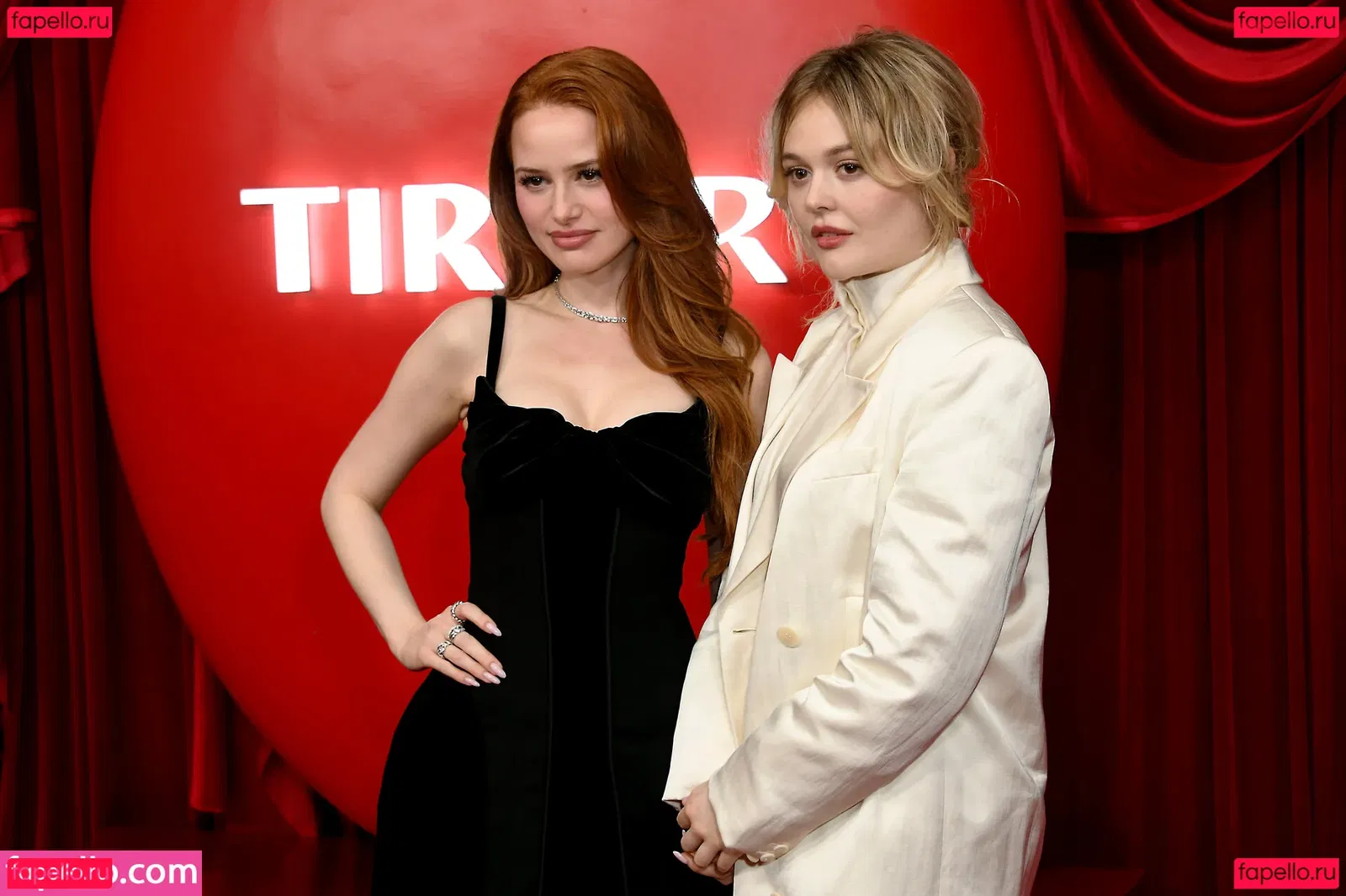 Emily Alyn Lind Onlyfans Photo Gallery 