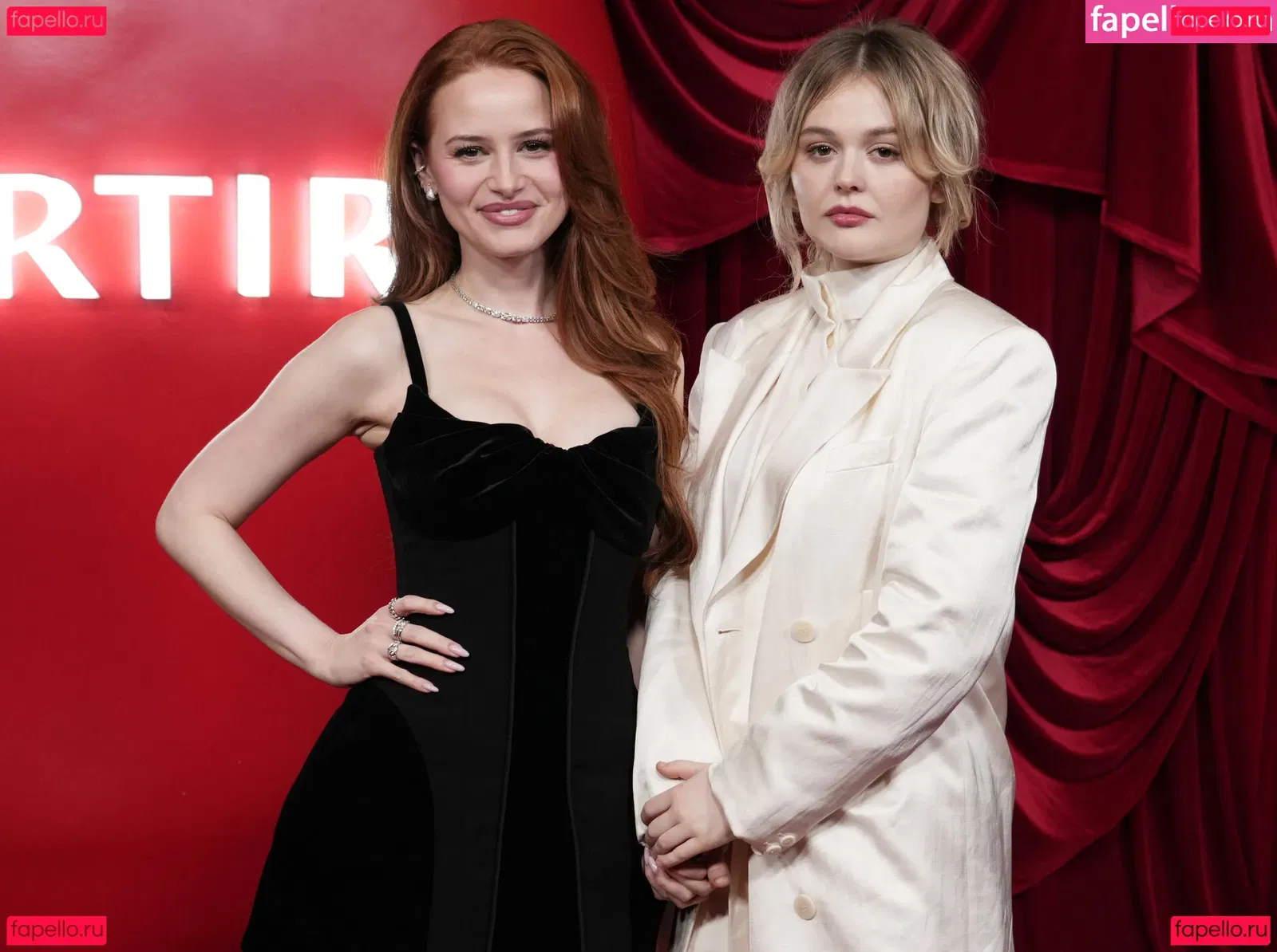 Emily Alyn Lind Onlyfans Photo Gallery 