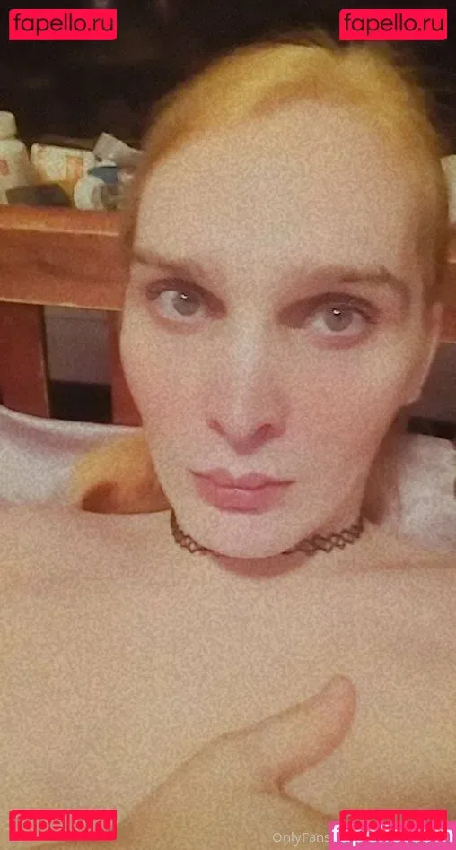 raynebowstar Onlyfans Photo Gallery 