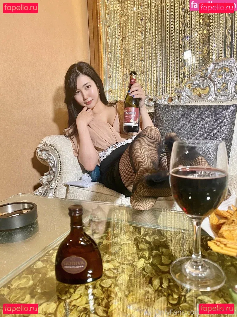 feet773ao Onlyfans Photo Gallery 