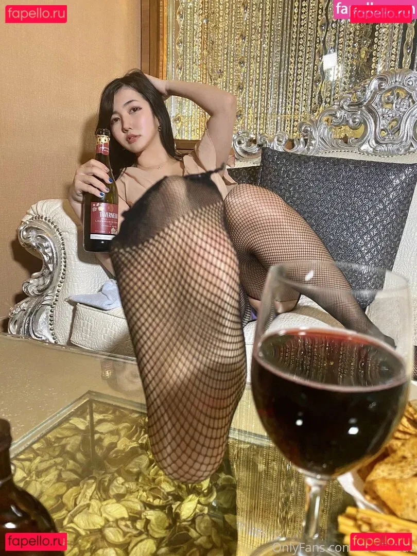 feet773ao Onlyfans Photo Gallery 