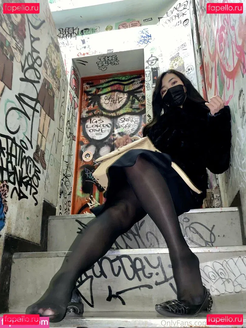 feet773ao Onlyfans Photo Gallery 