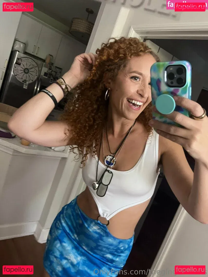 thegingerbanks Onlyfans Photo Gallery 