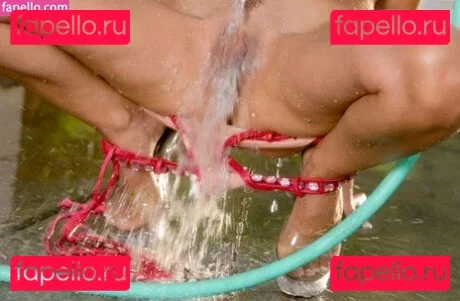 Catalina Cruz Onlyfans Photo Gallery 