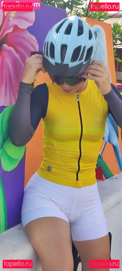 Catalina Cruz Onlyfans Photo Gallery 