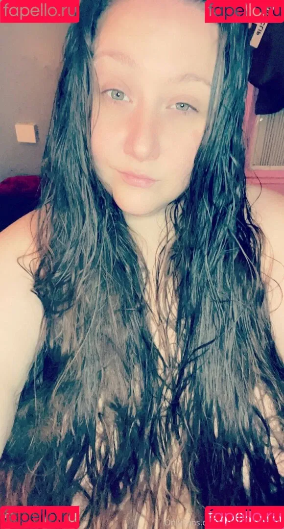 thatmandagirl Onlyfans Photo Gallery 