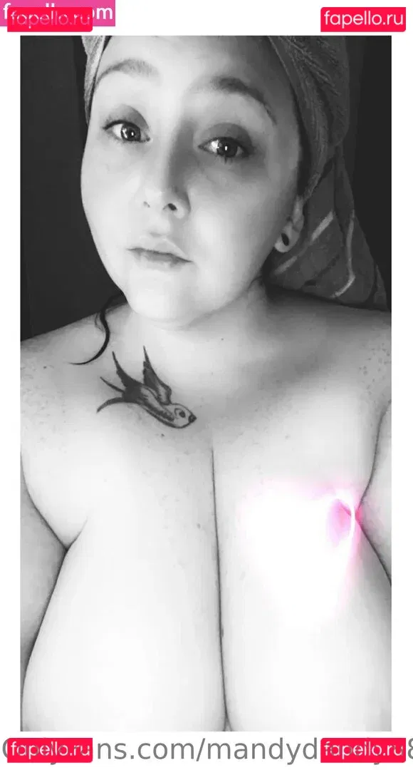 thatmandagirl Onlyfans Photo Gallery 