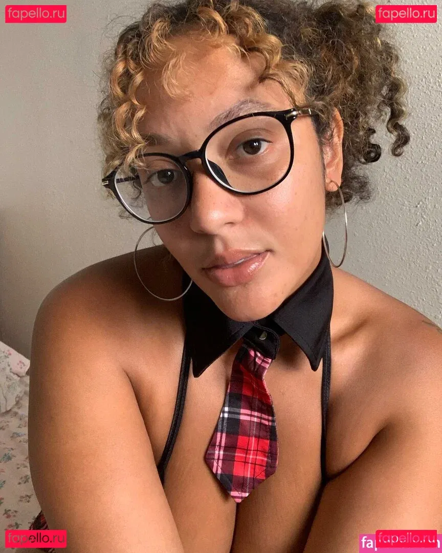 Dreamyriri Onlyfans Photo Gallery 