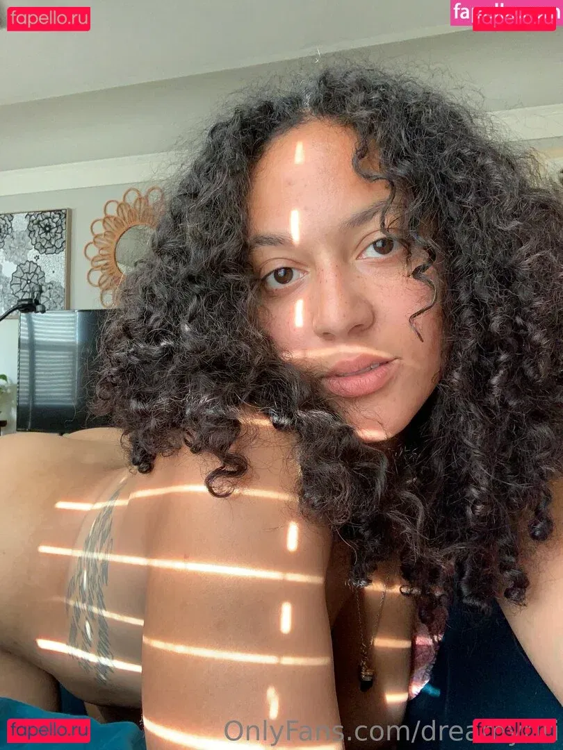 Dreamyriri Onlyfans Photo Gallery 