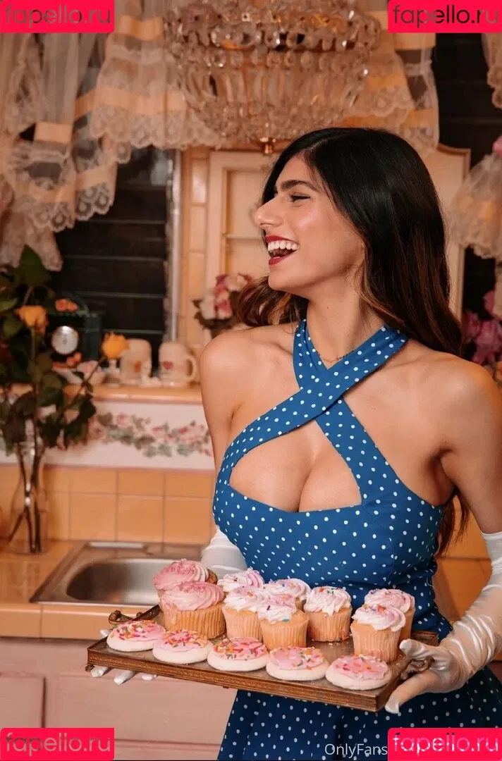 miakhalifa Onlyfans Photo Gallery 