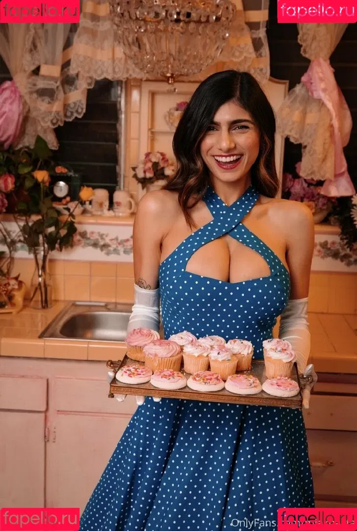 miakhalifa Onlyfans Photo Gallery 