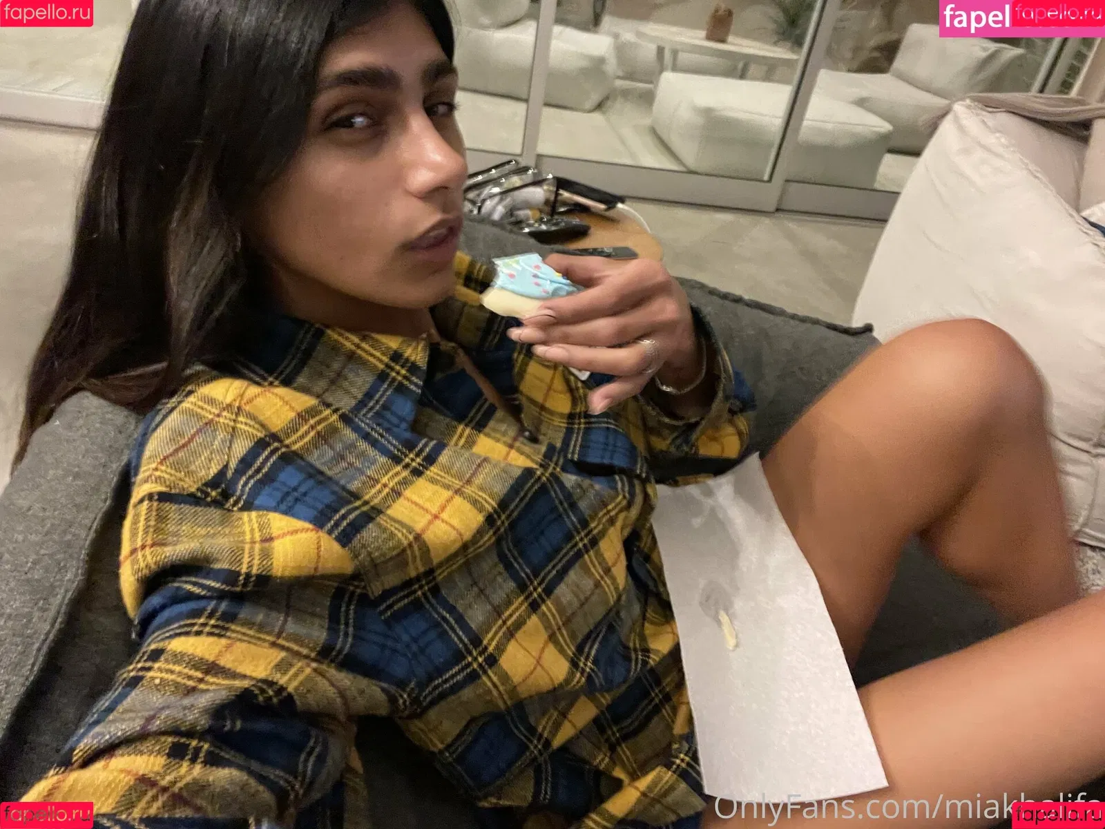 miakhalifa Onlyfans Photo Gallery 