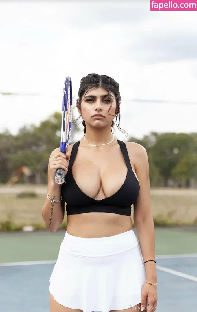 miakhalifa Onlyfans Photo Gallery 