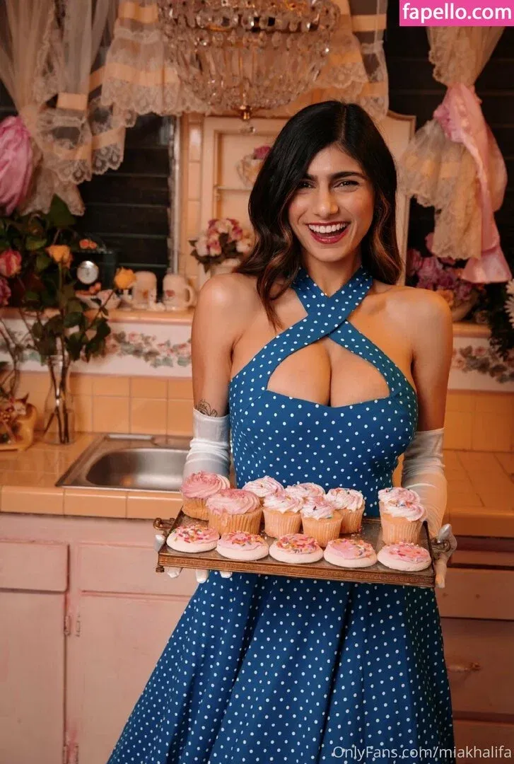 miakhalifa Onlyfans Photo Gallery 