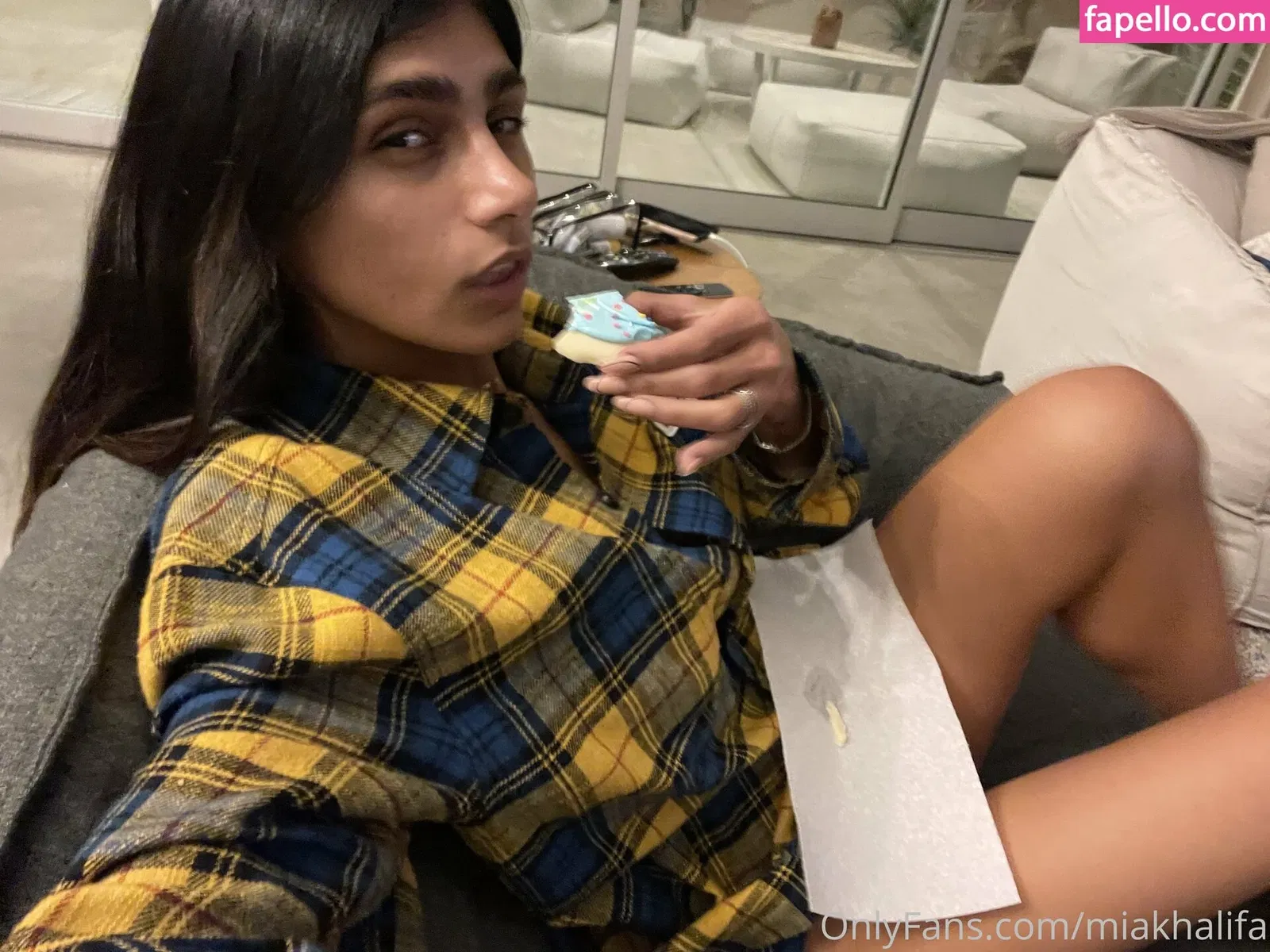 miakhalifa Onlyfans Photo Gallery 
