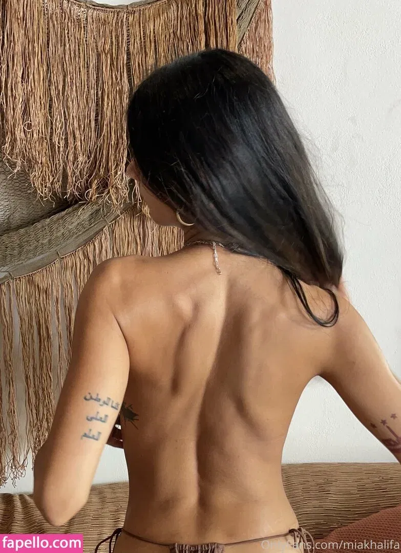 miakhalifa Onlyfans Photo Gallery 