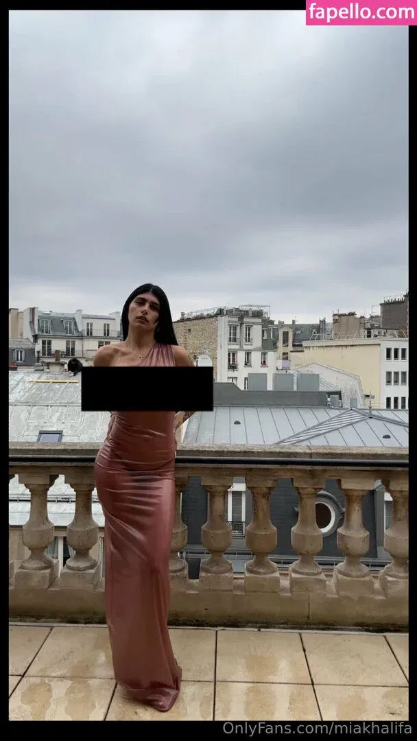 miakhalifa Onlyfans Photo Gallery 