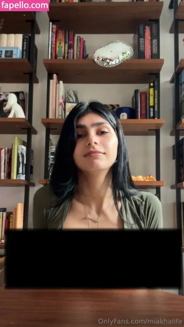 miakhalifa Onlyfans Photo Gallery 