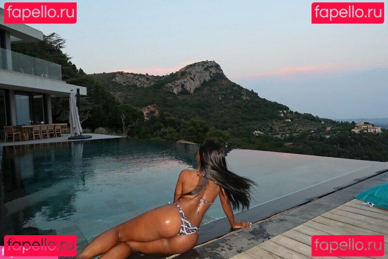 Ninarari Nude Onlyfans Photo 23