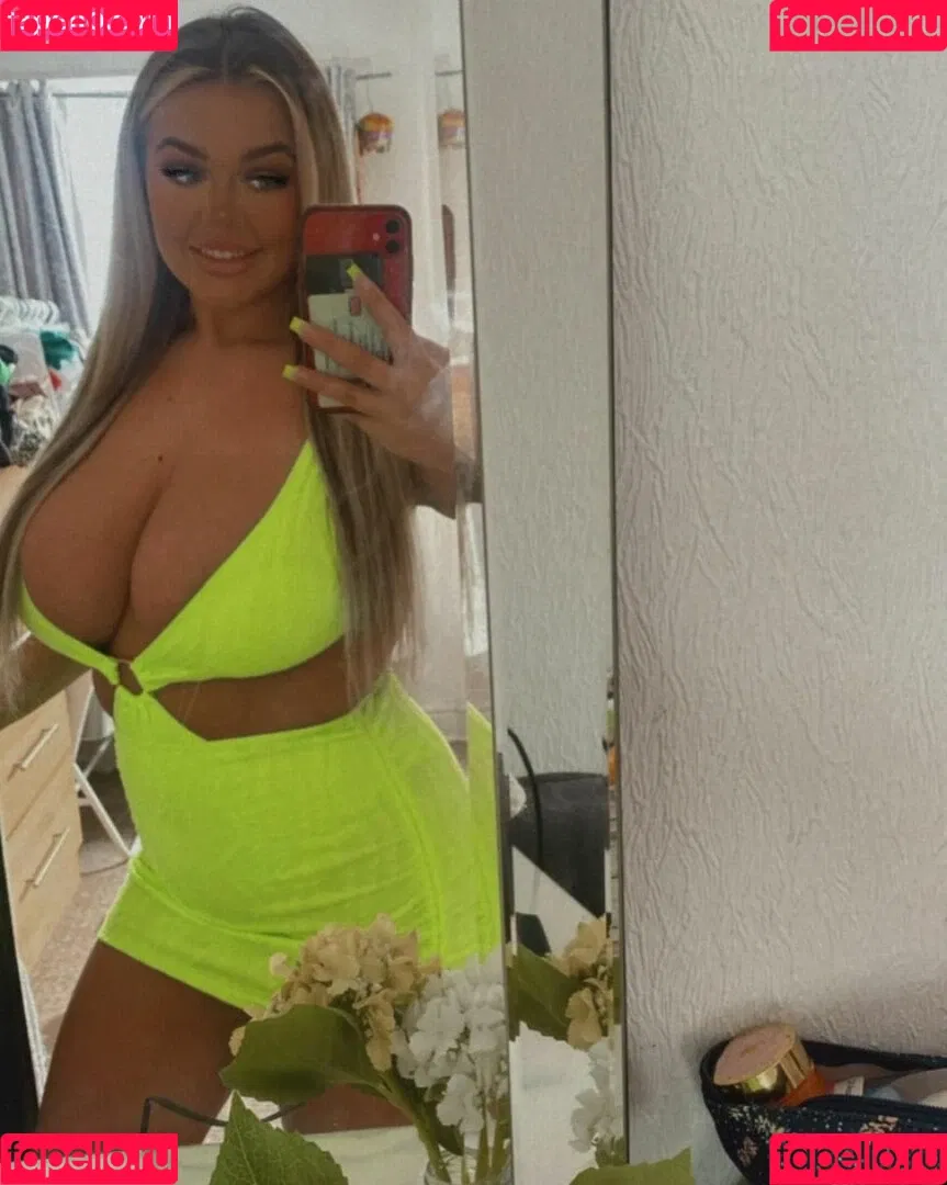 Kayleigh Thomsen Onlyfans Photo Gallery 