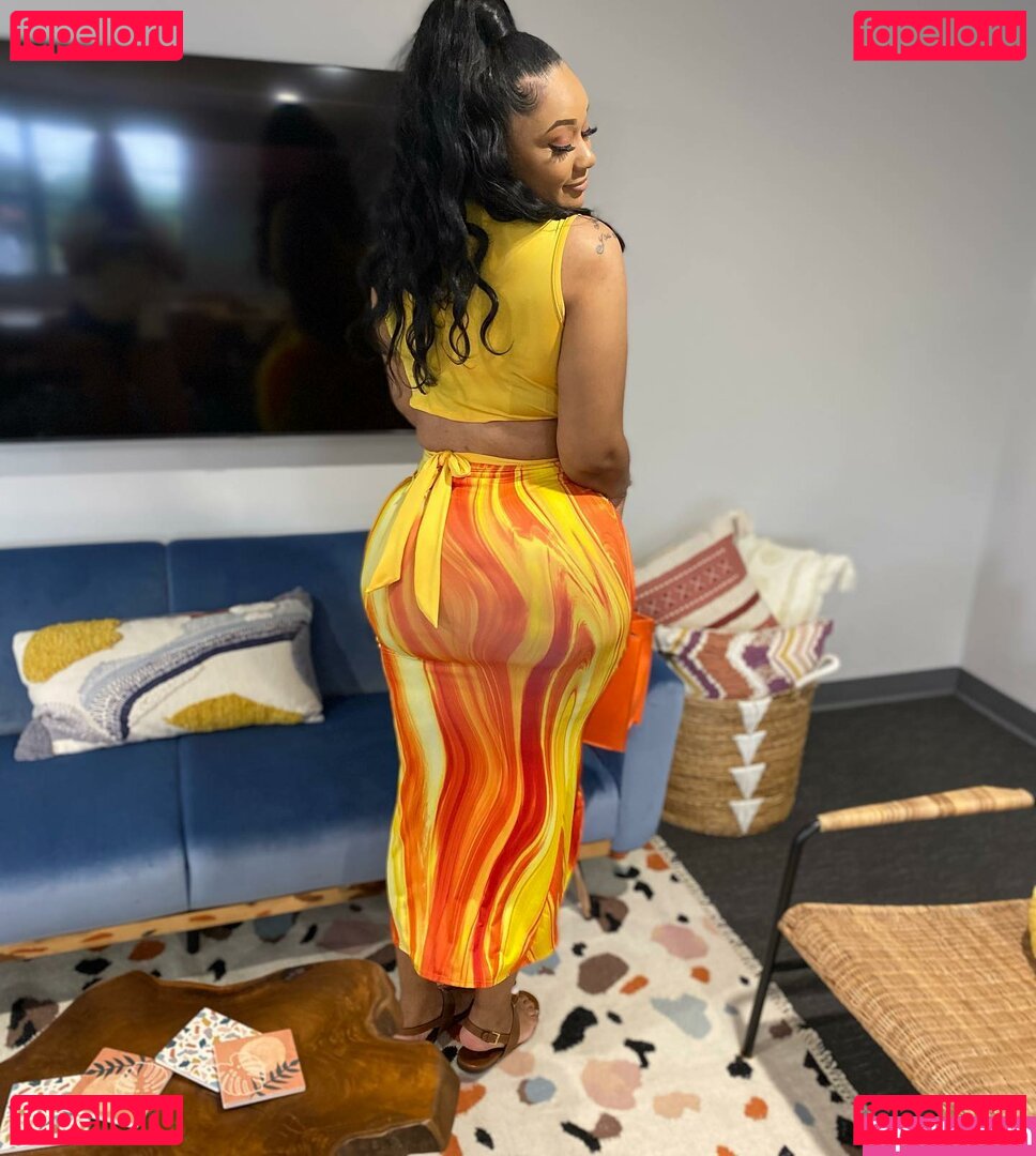Nunu Nellz Nude Onlyfans Photo 20