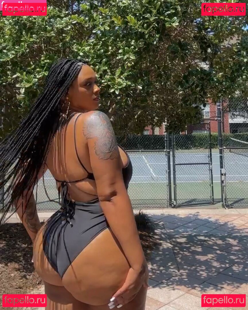 Nunu Nellz Nude Onlyfans Photo 7