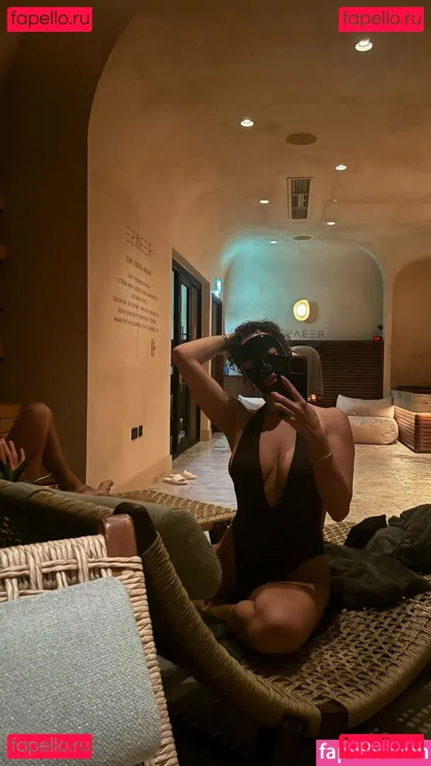 Elena Ora Onlyfans Photo Gallery 