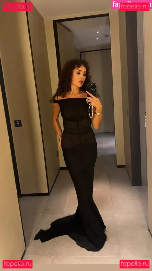 Elena Ora Onlyfans Photo Gallery 