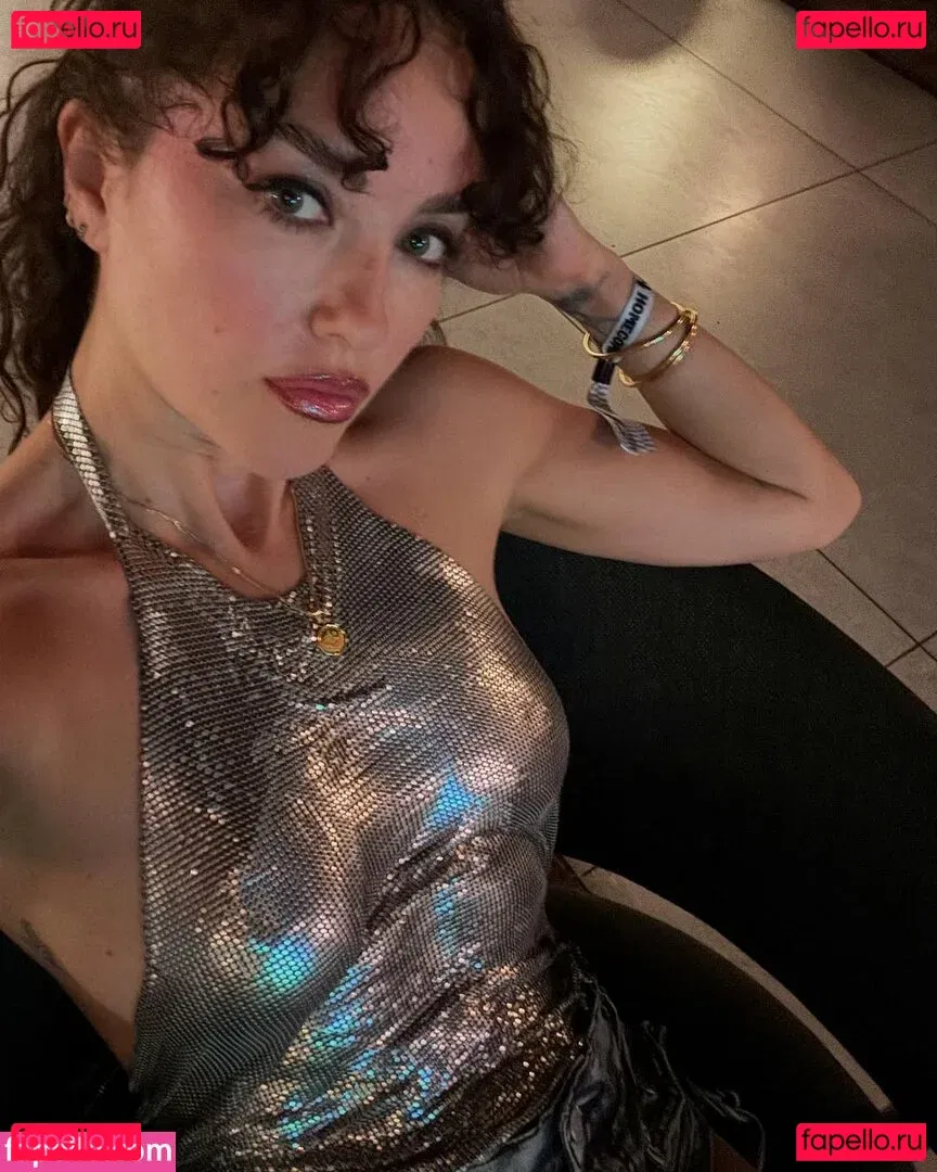 Elena Ora Onlyfans Photo Gallery 