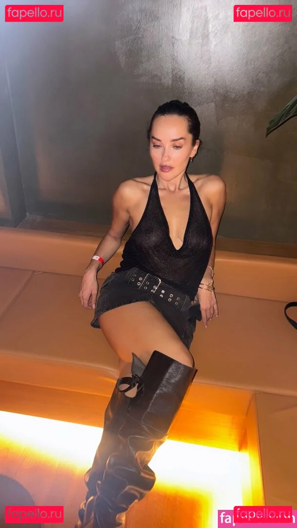 Elena Ora Onlyfans Photo Gallery 