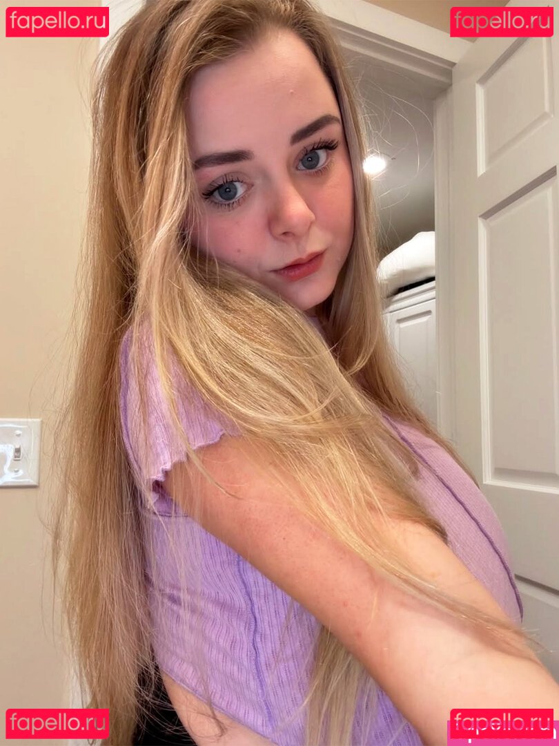 Lorelei Secrett Nude Onlyfans Photo 9