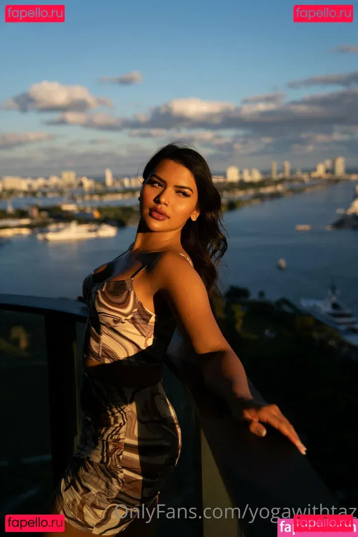 YogawithTaz Onlyfans Photo Gallery 