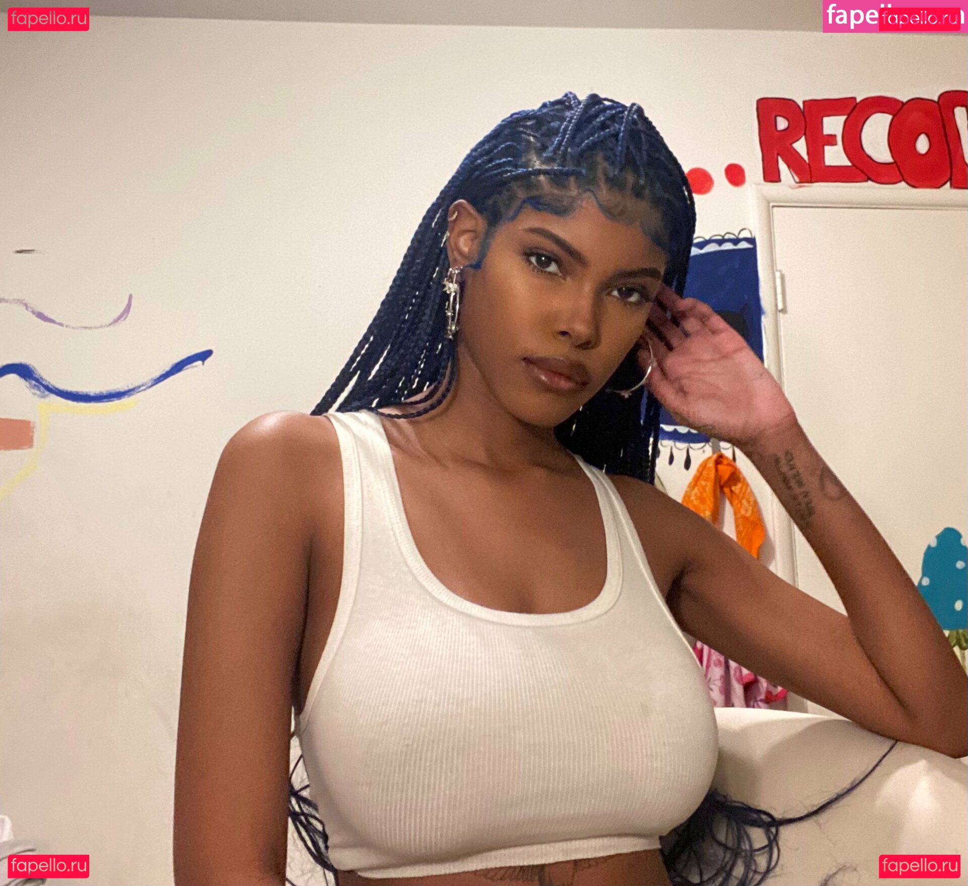 Diamond White Nude Onlyfans Photo 37