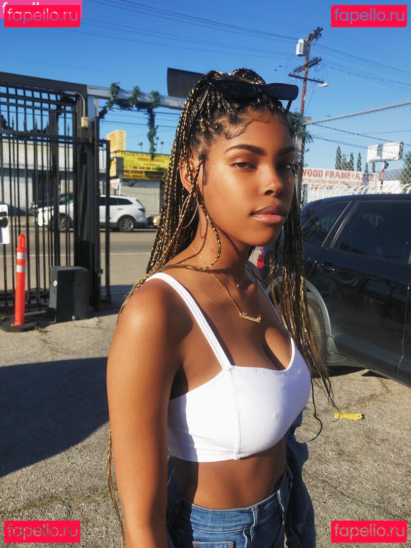 Diamond White Nude Onlyfans Photo 28