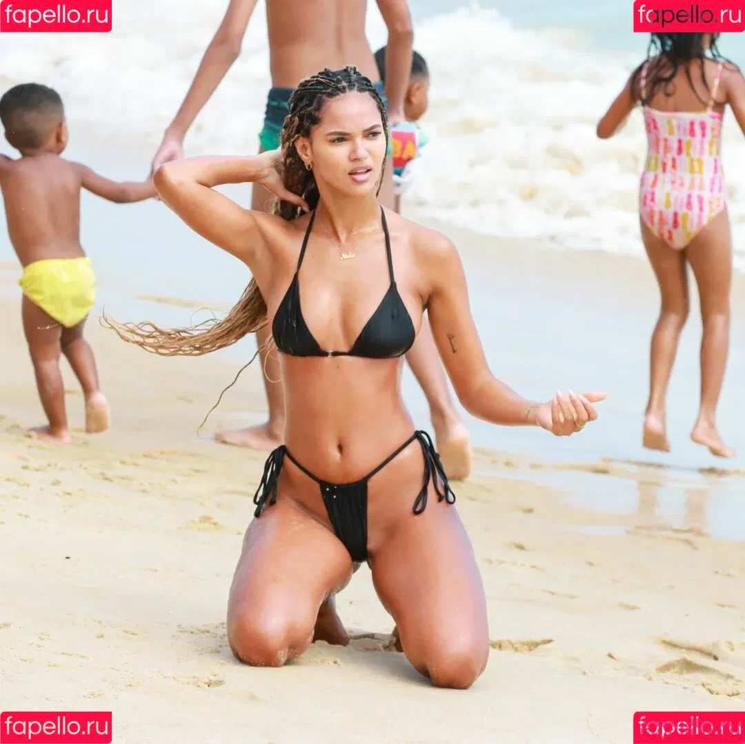 Juliana Nalu Onlyfans Photo Gallery 