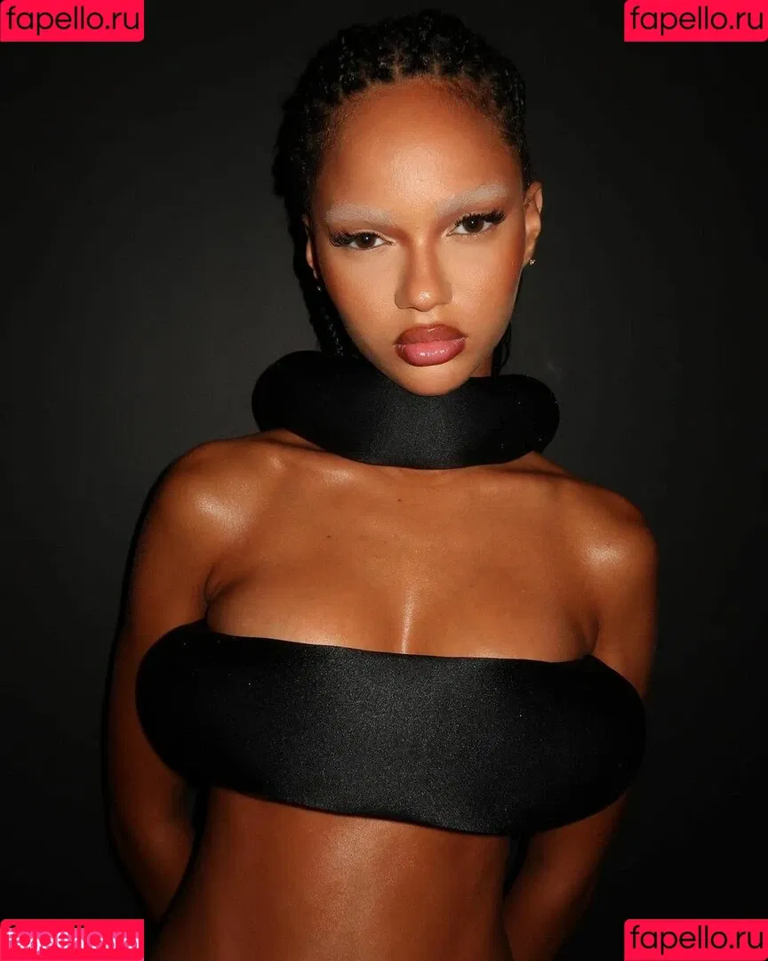 Juliana Nalu Onlyfans Photo Gallery 