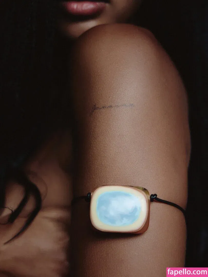 Juliana Nalu Onlyfans Photo Gallery 