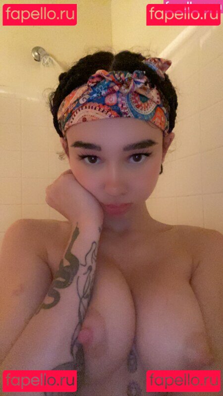Amaraheliana Nude Onlyfans Photo 5