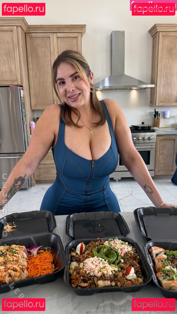Chimocurves Nude Onlyfans Photo 3