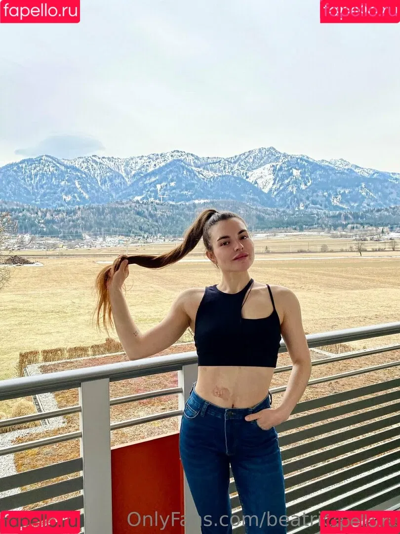 beatrice_carti Onlyfans Photo Gallery 