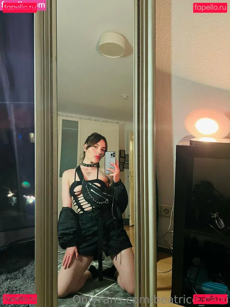 beatrice_carti Onlyfans Photo Gallery 