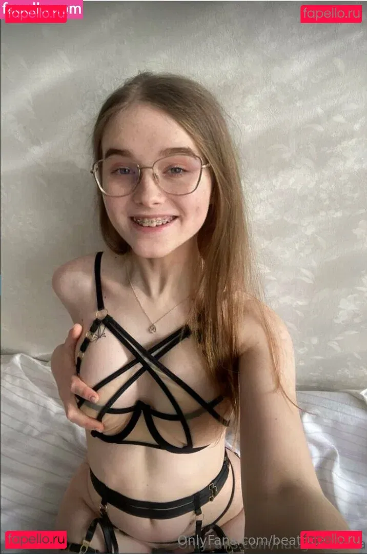 beatrice_carti Onlyfans Photo Gallery 