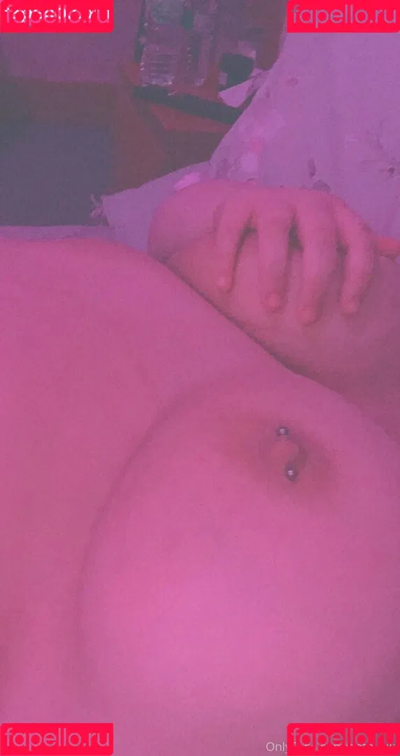 gothykiki Onlyfans Photo Gallery 