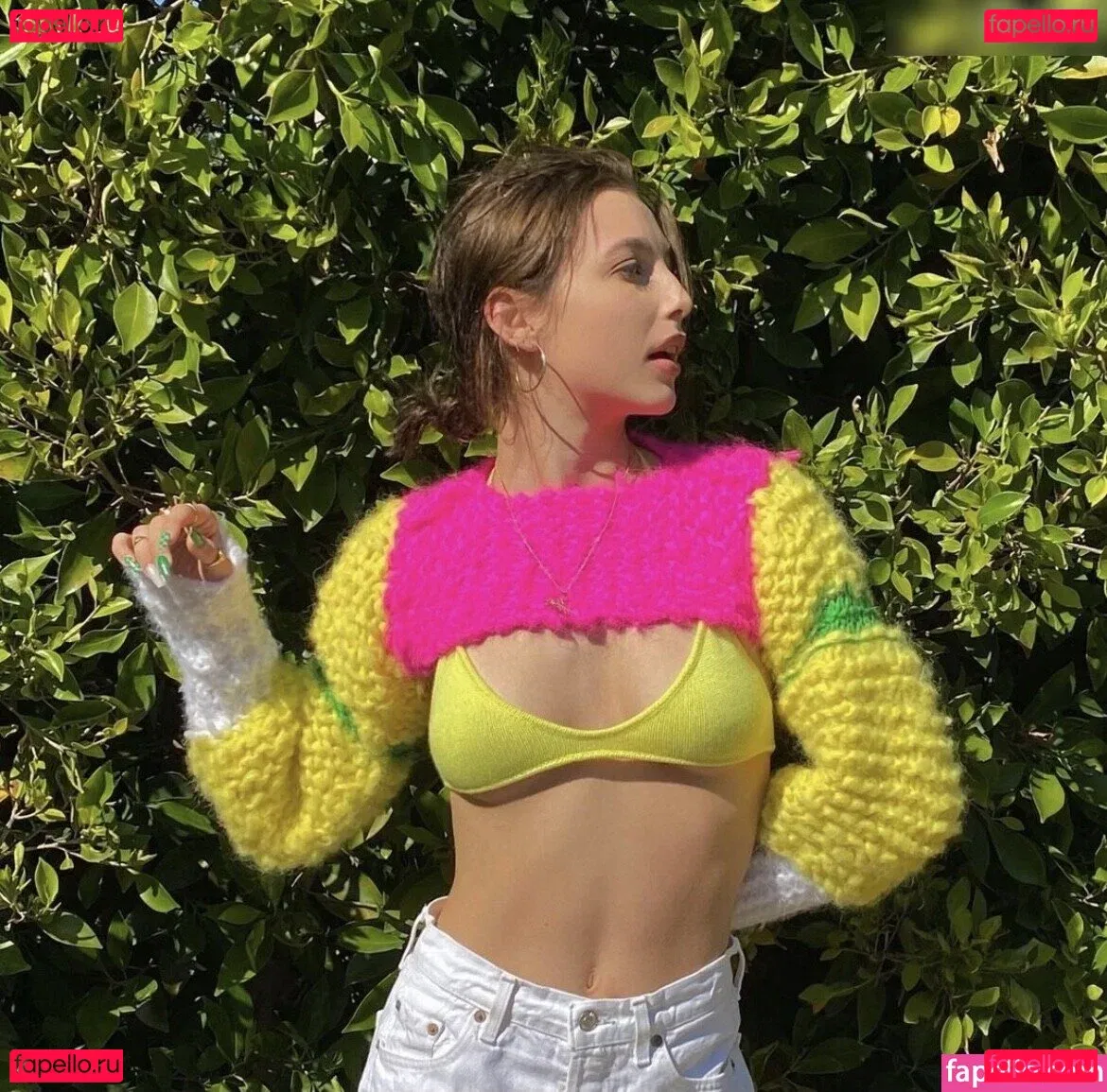 Emma Chamberlain Onlyfans Photo Gallery 