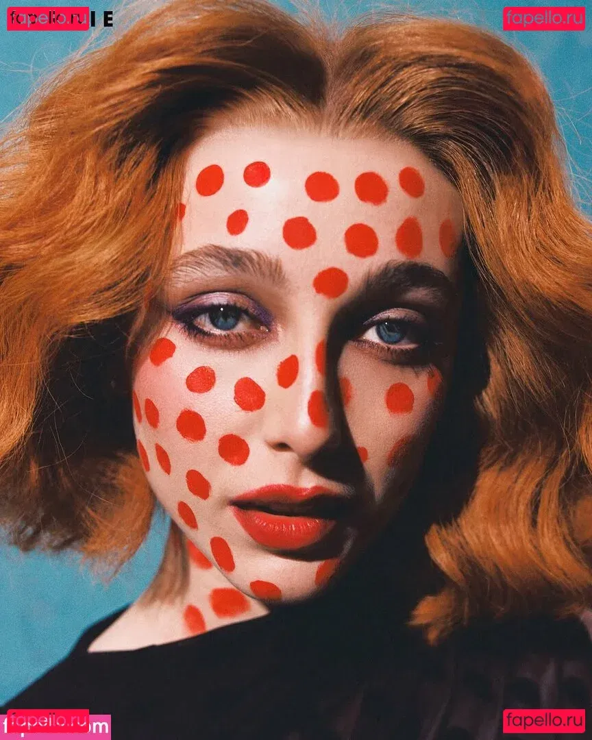 Emma Chamberlain Onlyfans Photo Gallery 