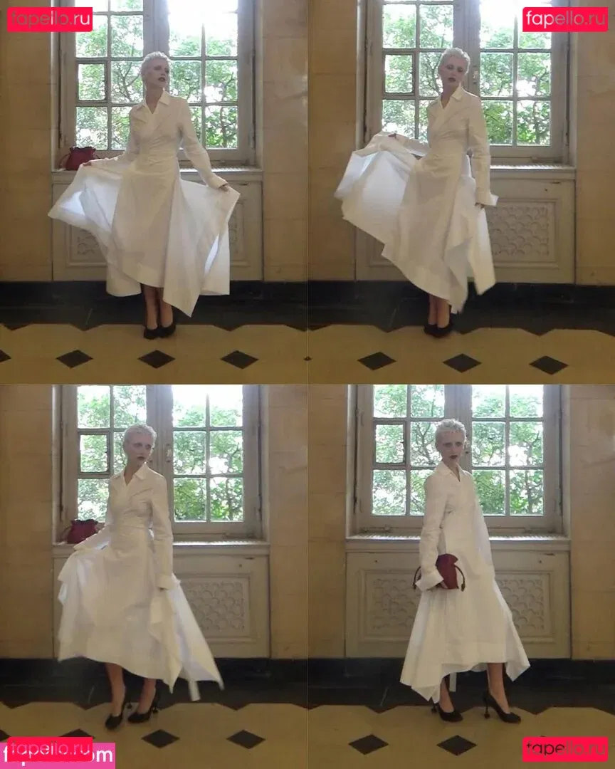 Emma Chamberlain Onlyfans Photo Gallery 