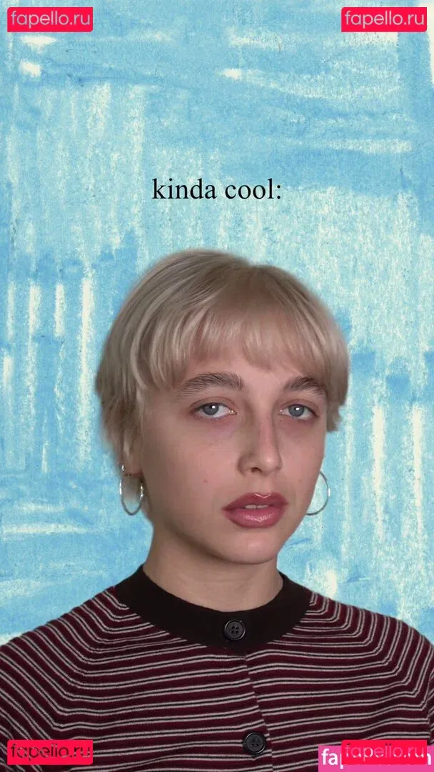 Emma Chamberlain Onlyfans Photo Gallery 