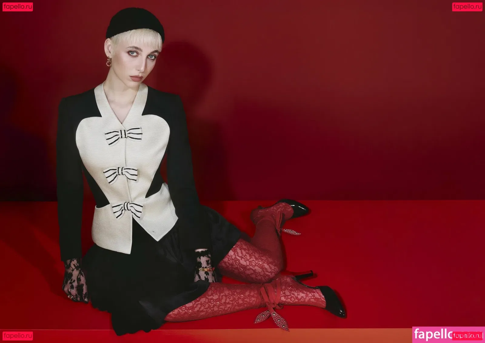 Emma Chamberlain Onlyfans Photo Gallery 